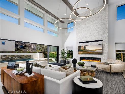 109 Apron , Irvine, CA