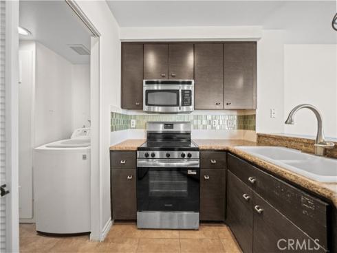 97 Fallingstar 56 , Irvine, CA
