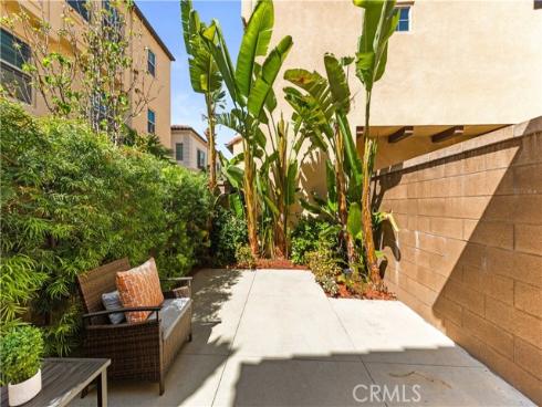 171 Elkhorn , Irvine, CA