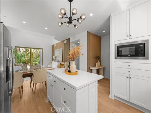 171 Elkhorn , Irvine, CA