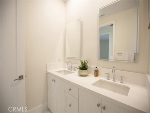 100 Avento , Irvine, CA