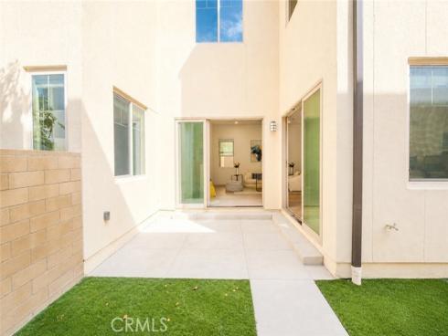 137 Terrapin , Irvine, CA