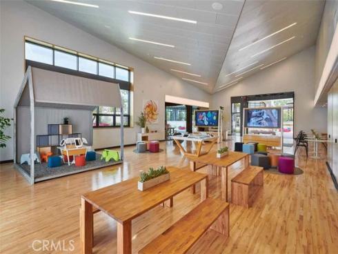 137 Terrapin , Irvine, CA