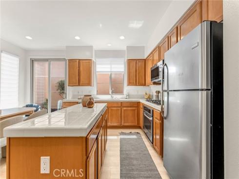 76 Canal , Irvine, CA