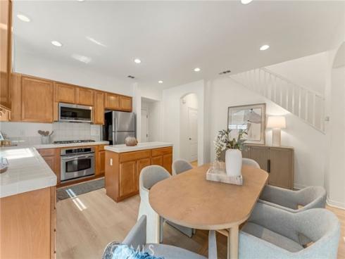 76 Canal , Irvine, CA