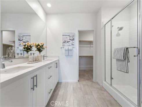 1184 Epic , Irvine, CA