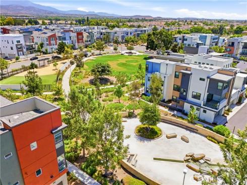 1184 Epic , Irvine, CA