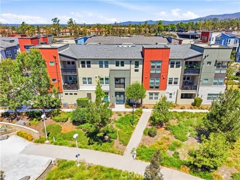 1184 Epic , Irvine, CA