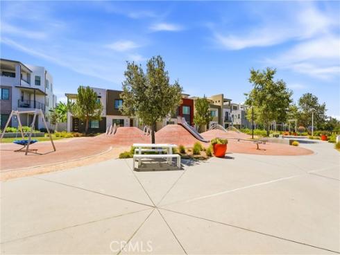 1184 Epic , Irvine, CA