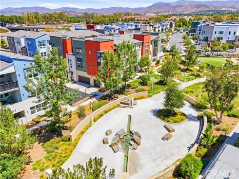 1184 Epic , Irvine, CA