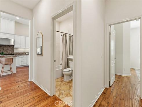 31 Roycroft , Irvine, CA