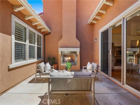 31 Roycroft , Irvine, CA