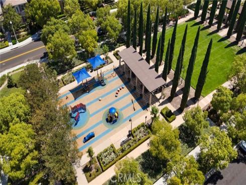 31 Roycroft , Irvine, CA
