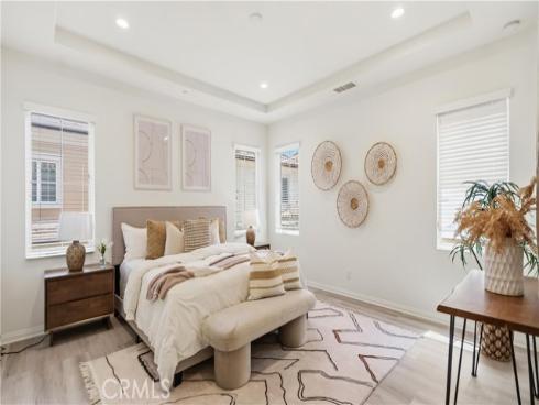 113 Chestnut Grove, Irvine, CA