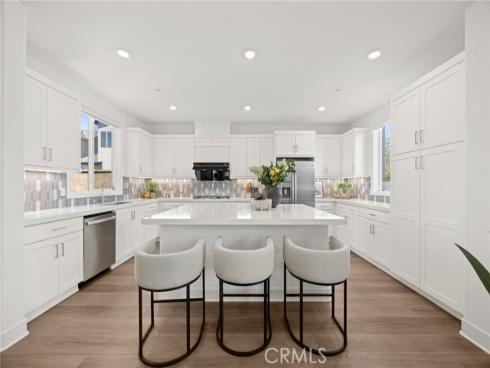 201 Longspur Dr , Irvine, CA