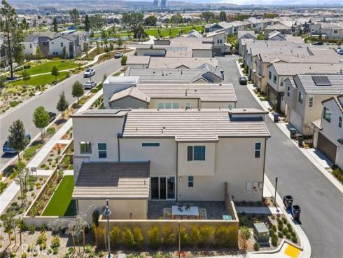 201 Longspur Dr , Irvine, CA