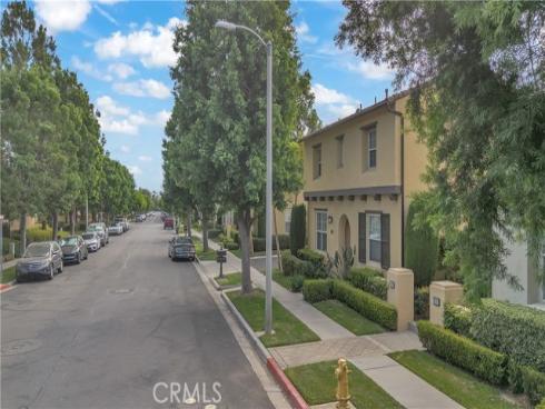 101 Waterman 153 , Irvine, CA