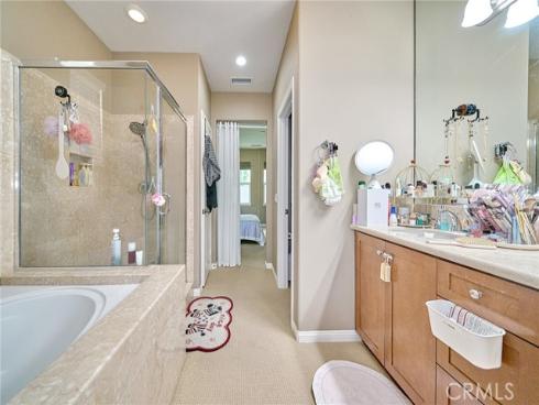31 Gingerwood , Irvine, CA