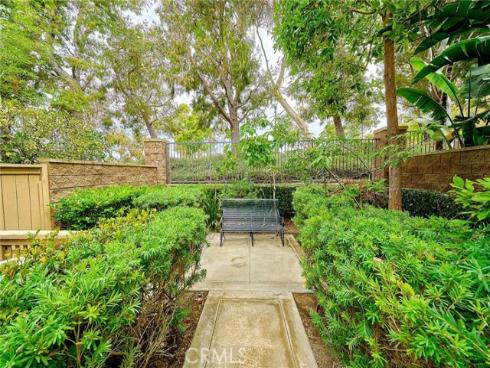 31 Gingerwood , Irvine, CA