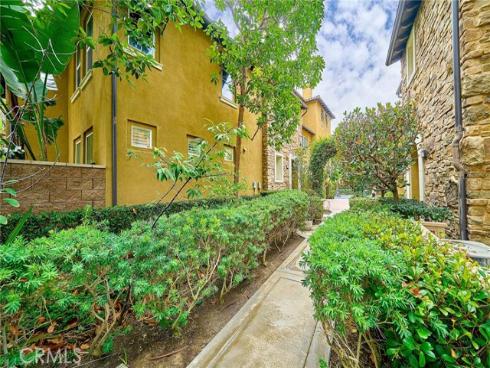 31 Gingerwood , Irvine, CA