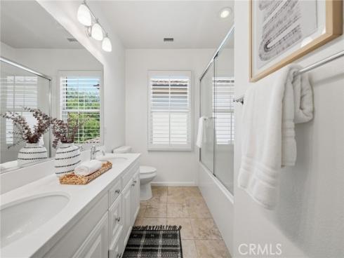 23 Donovan , Irvine, CA