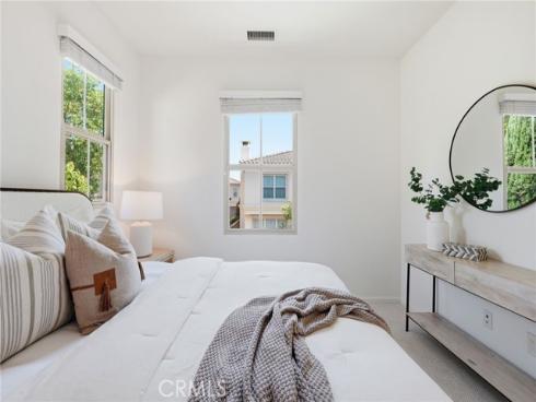 23 Donovan , Irvine, CA