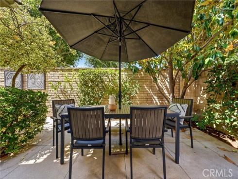 23 Donovan , Irvine, CA