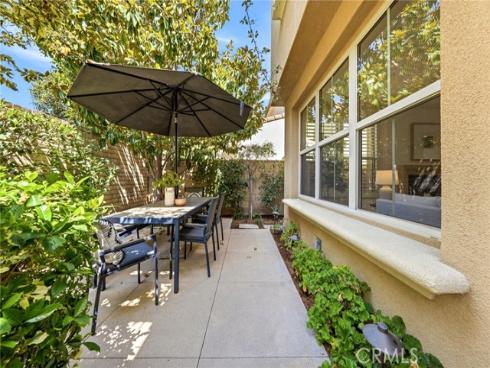 23 Donovan , Irvine, CA