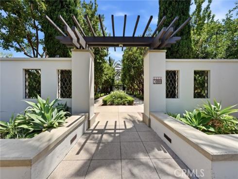 23 Donovan , Irvine, CA