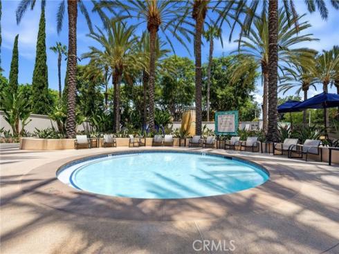 23 Donovan , Irvine, CA