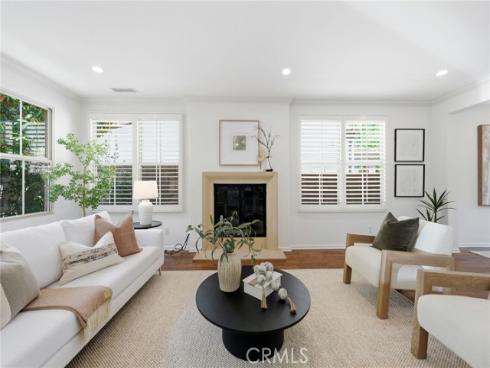 23 Donovan , Irvine, CA