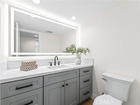 8 Del Rey 17 , Irvine, CA