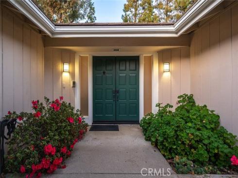 17 Rippling Stream , Irvine, CA