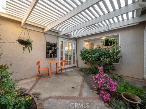 17 Rippling Stream , Irvine, CA