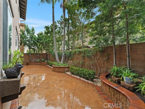 31 Dinuba , Irvine, CA
