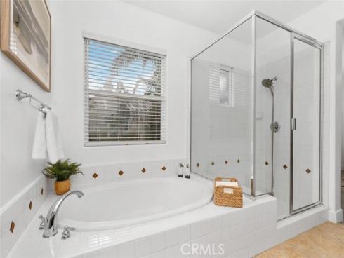 31 Dinuba , Irvine, CA