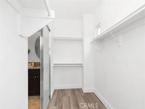 31 Dinuba , Irvine, CA