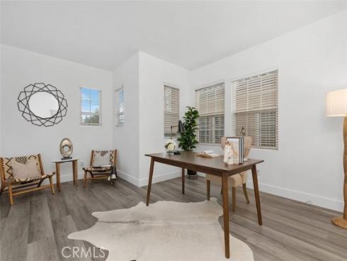 31 Dinuba , Irvine, CA