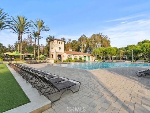 31 Dinuba , Irvine, CA