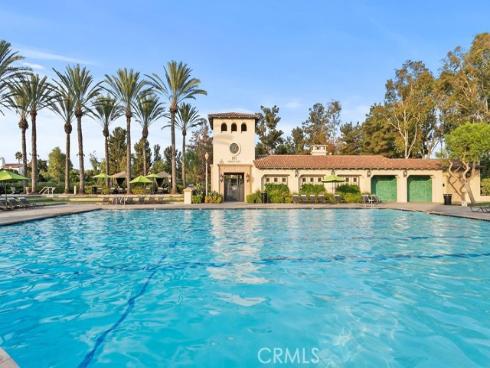 31 Dinuba , Irvine, CA