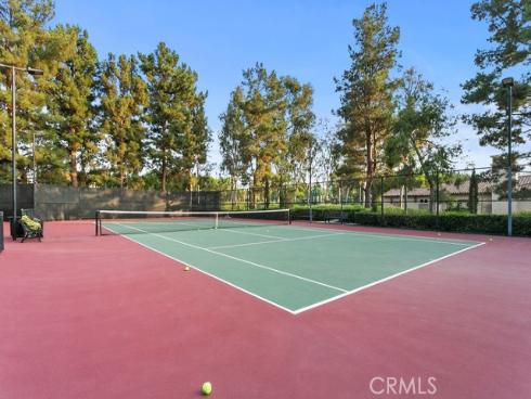 31 Dinuba , Irvine, CA