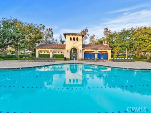 31 Dinuba , Irvine, CA