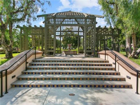 31 Dinuba , Irvine, CA