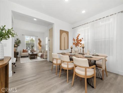 31 Dinuba , Irvine, CA