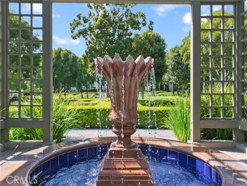 31 Dinuba , Irvine, CA