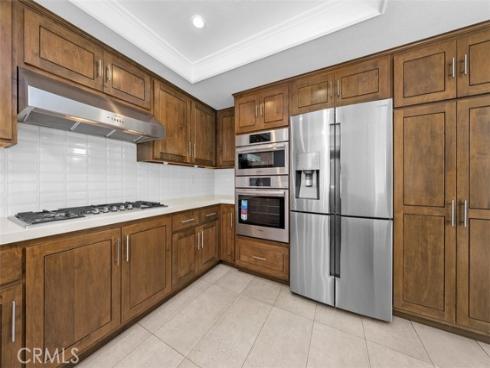 27 Almeria , Irvine, CA