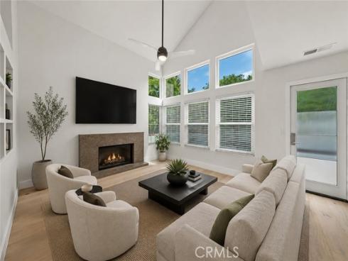 27 Almeria , Irvine, CA