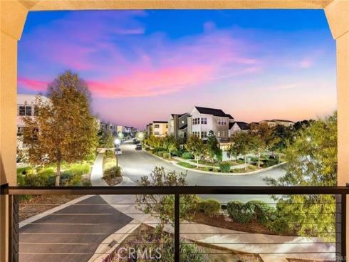 115 Frame , Irvine, CA