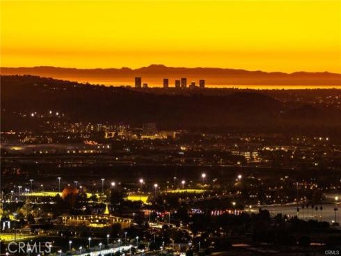 115 Frame , Irvine, CA