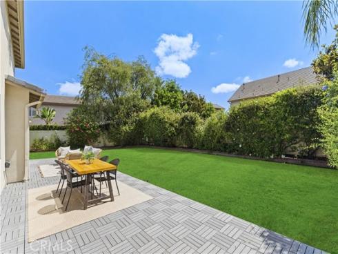 6 Blackbird , Irvine, CA